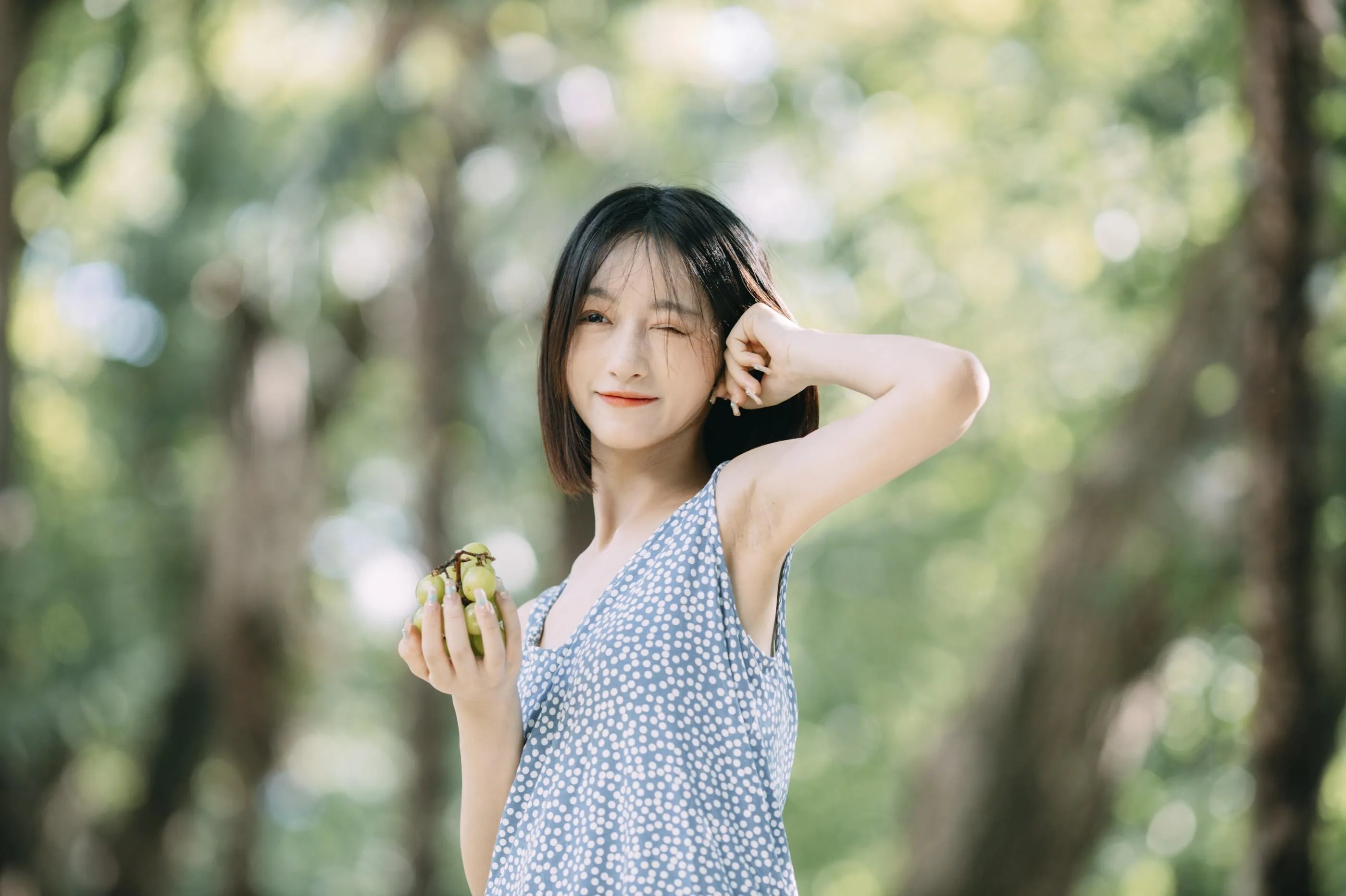 [YITUYU艺图语]2022.09.03 明亮的夏日 钰儿 [38P]插图2
